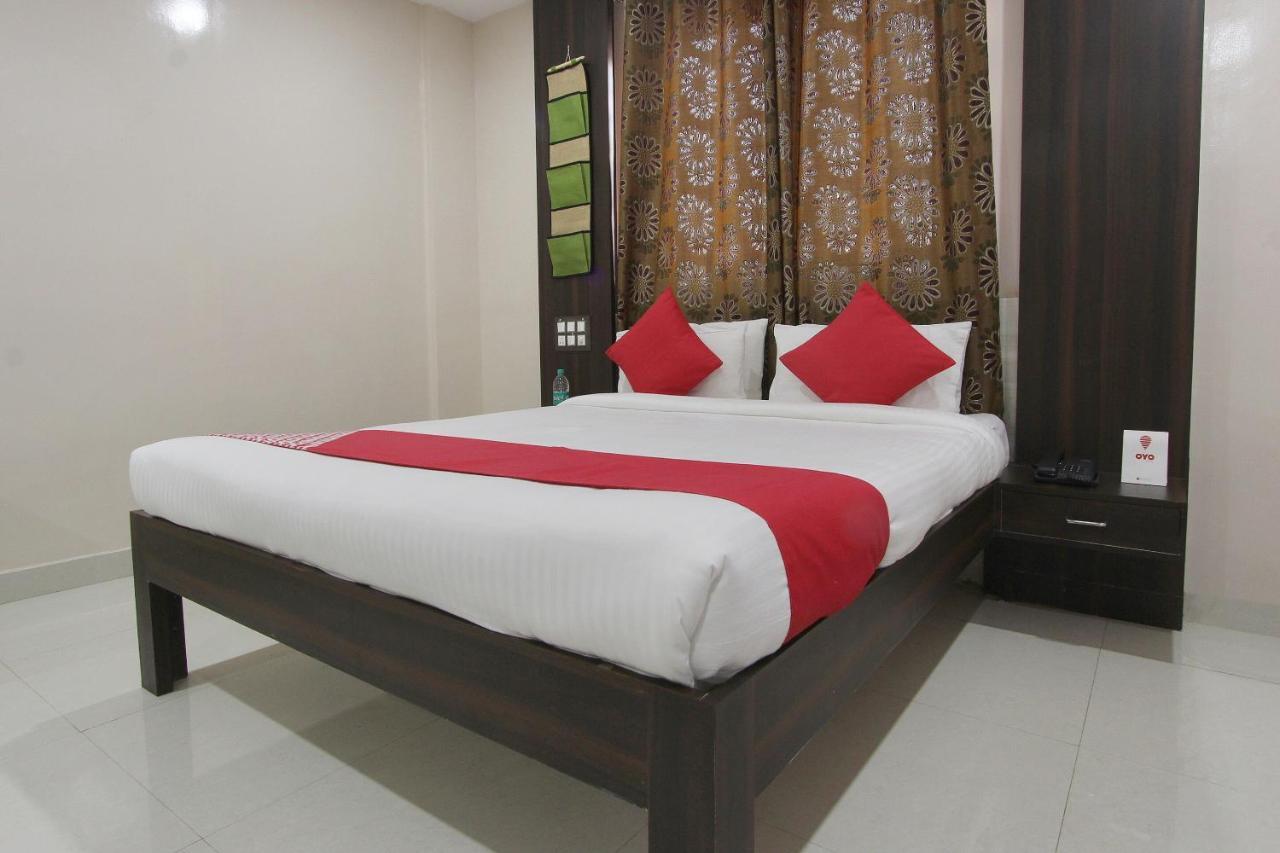 Capital O 70534 Habitat Suites And Rooms Bangalore Exterior photo