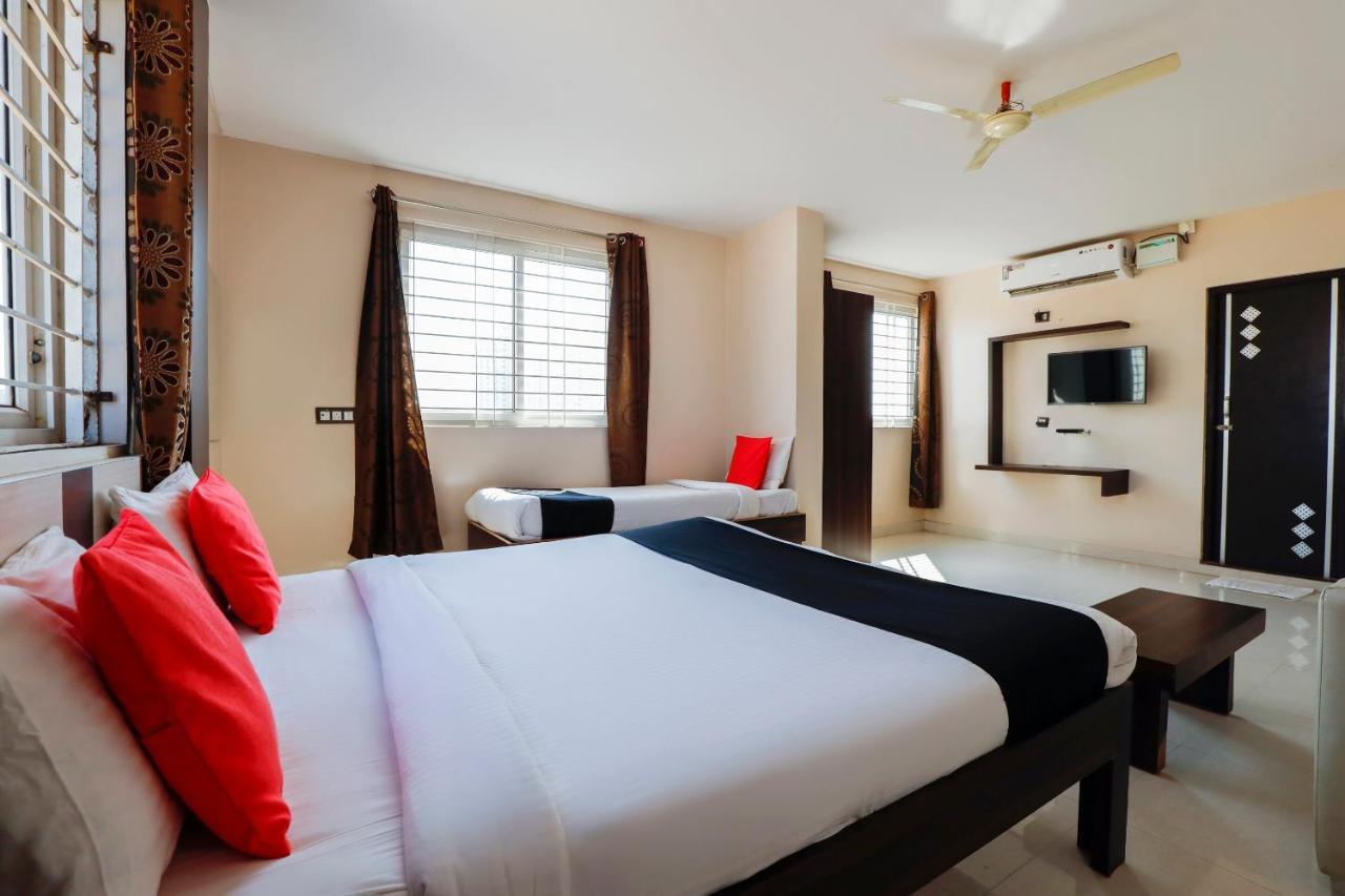 Capital O 70534 Habitat Suites And Rooms Bangalore Exterior photo