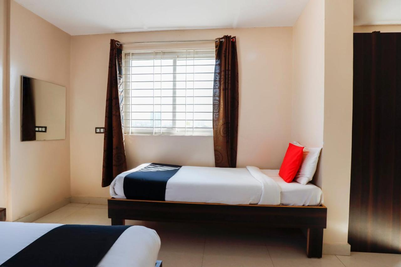 Capital O 70534 Habitat Suites And Rooms Bangalore Exterior photo